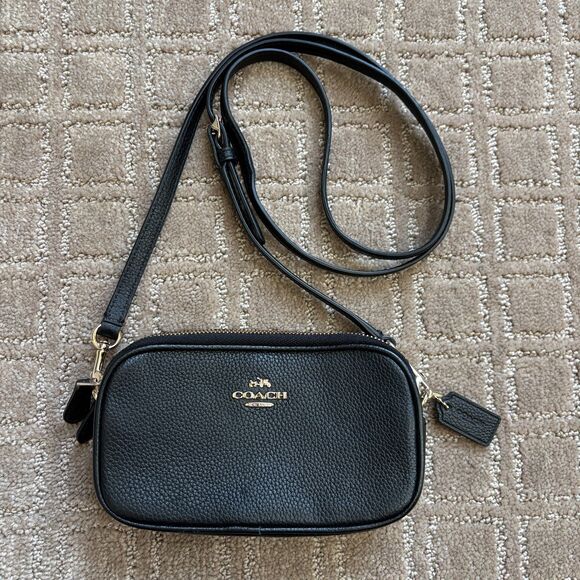 COACH Crossbody Pouch Purse Black Pebble Leather Soft Gold Hardware EUC - Picture 1 of 15